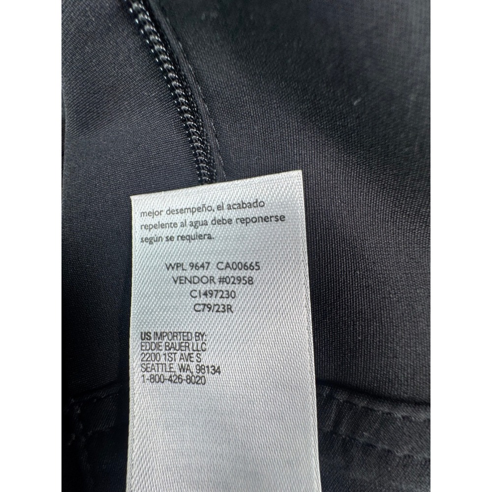 NWT Eddie Bauer Womens Rolled Hem Bermuda Shorts Black Stretch Hiking Size 4 - Picture 11 of 16
